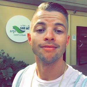 Meet your Posher, Miles